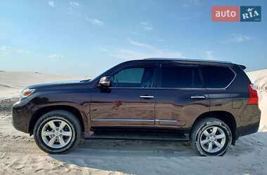 Позашляховик / Кросовер Lexus GX 2011 в 