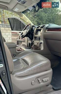 Внедорожник / Кроссовер Lexus GX 2013 в 