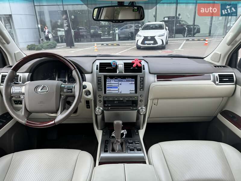 Внедорожник / Кроссовер Lexus GX 2010 в Киеве
