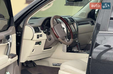 Внедорожник / Кроссовер Lexus GX 2013 в 