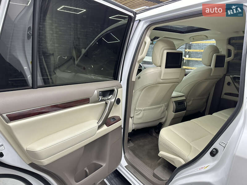 Внедорожник / Кроссовер Lexus GX 2010 в Киеве