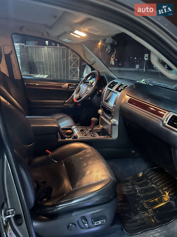 Внедорожник / Кроссовер Lexus GX 2010 в Харькове