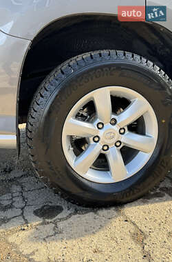 Внедорожник / Кроссовер Lexus GX 2010 в 