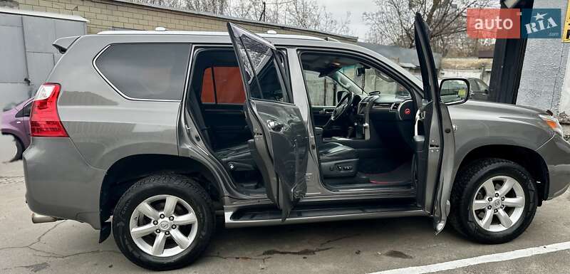 Внедорожник / Кроссовер Lexus GX 2010 в Киеве
