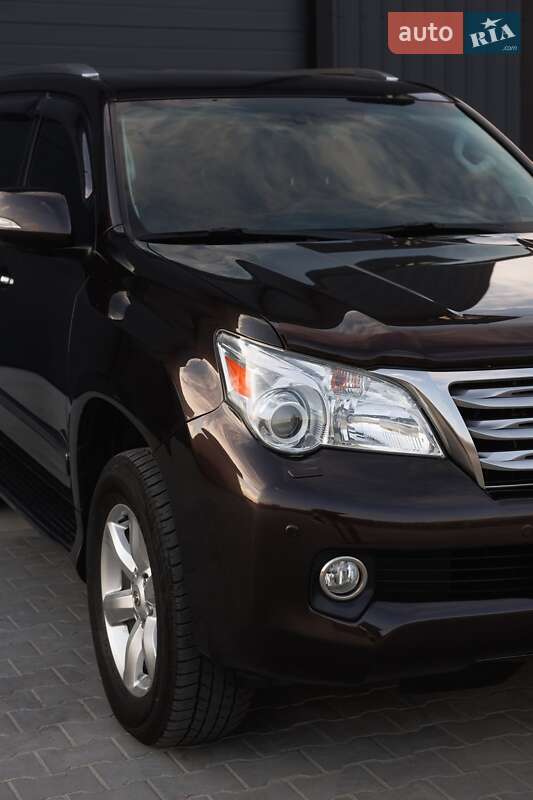 Внедорожник / Кроссовер Lexus GX 2011 в Дубно