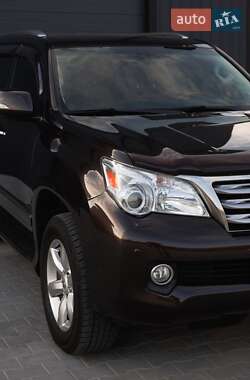 Позашляховик / Кросовер Lexus GX 2011 в 