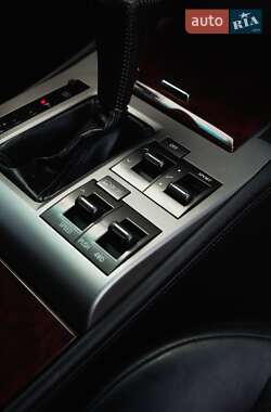 Позашляховик / Кросовер Lexus GX 2011 в 
