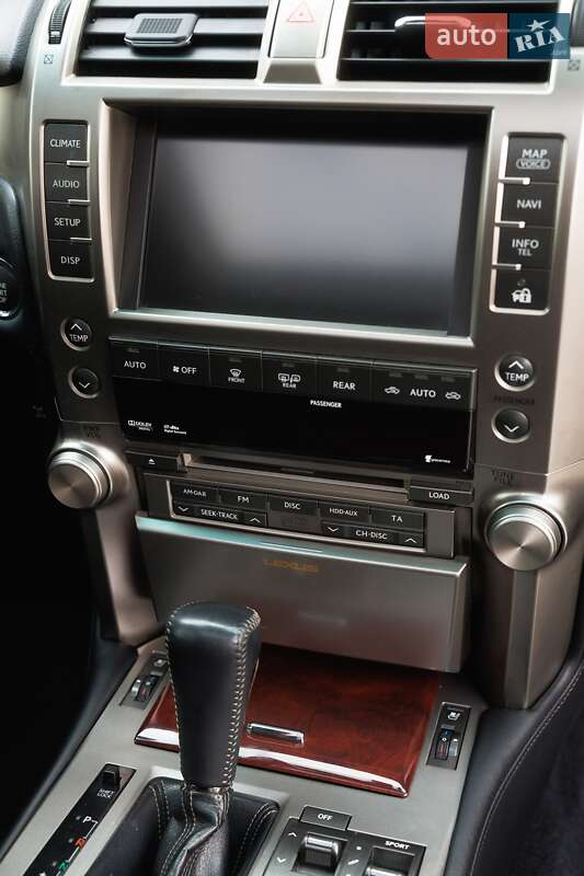 Внедорожник / Кроссовер Lexus GX 2011 в Дубно
