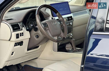 Внедорожник / Кроссовер Lexus GX 2019 в 