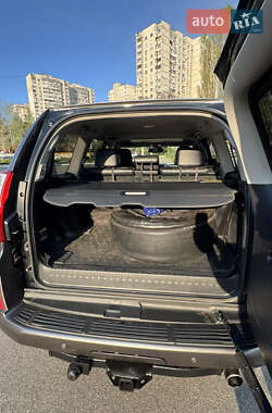 Внедорожник / Кроссовер Lexus GX 2011 в 