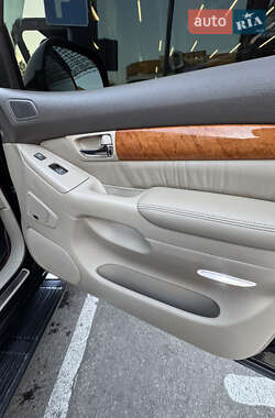 Внедорожник / Кроссовер Lexus GX 2005 в 