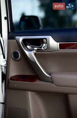 Внедорожник / Кроссовер Lexus GX 2010 в 