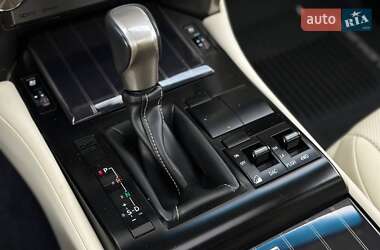 Позашляховик / Кросовер Lexus GX 2020 в 