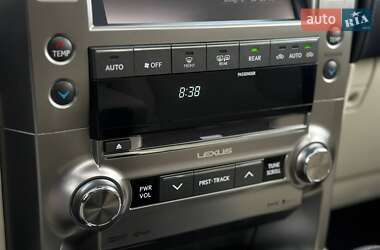 Позашляховик / Кросовер Lexus GX 2020 в 