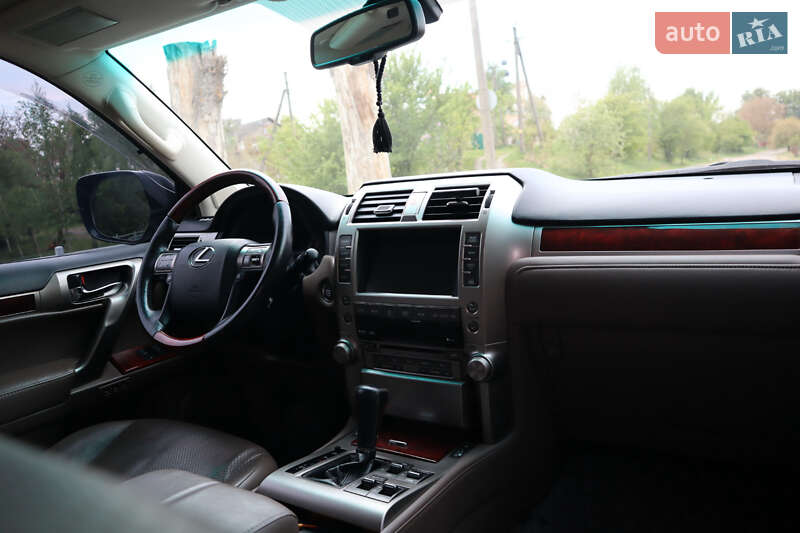 Внедорожник / Кроссовер Lexus GX 2010 в Киеве