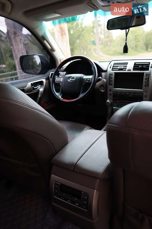 Внедорожник / Кроссовер Lexus GX 2010 в Киеве