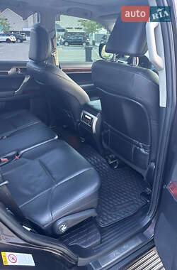Внедорожник / Кроссовер Lexus GX 2012 в 