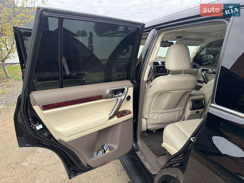 Внедорожник / Кроссовер Lexus GX 2010 в Самборе