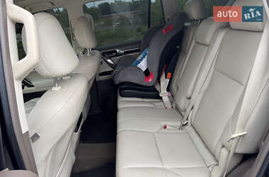 Позашляховик / Кросовер Lexus GX 2010 в 