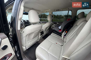 Позашляховик / Кросовер Lexus GX 2010 в 