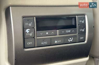 Позашляховик / Кросовер Lexus GX 2010 в 