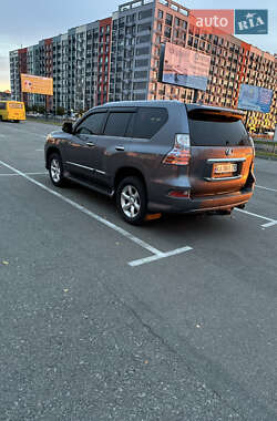Позашляховик / Кросовер Lexus GX 2017 в 