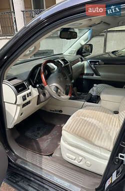 Внедорожник / Кроссовер Lexus GX 2012 в 