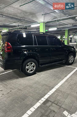 Внедорожник / Кроссовер Lexus GX 2004 в 