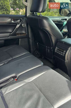 Внедорожник / Кроссовер Lexus GX 2010 в 