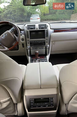 Внедорожник / Кроссовер Lexus GX 2011 в 
