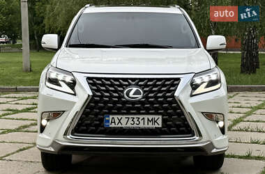 Позашляховик / Кросовер Lexus GX 2014 в 