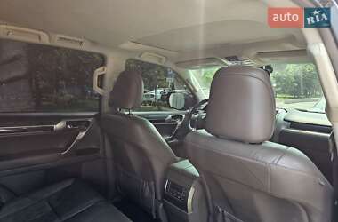 Внедорожник / Кроссовер Lexus GX 2011 в 