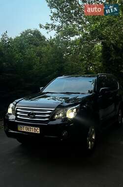 Внедорожник / Кроссовер Lexus GX 2010 в 