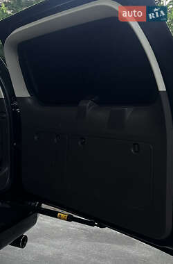 Внедорожник / Кроссовер Lexus GX 2010 в 