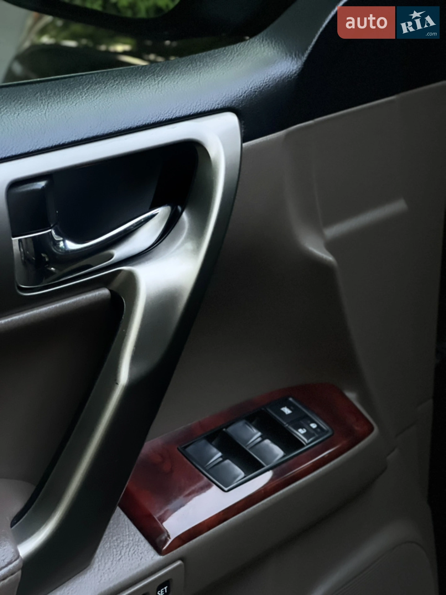 2010 Lexus GX - мініатюра 28