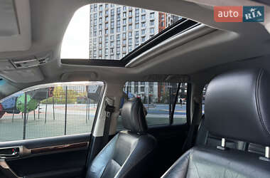 Внедорожник / Кроссовер Lexus GX 2010 в 