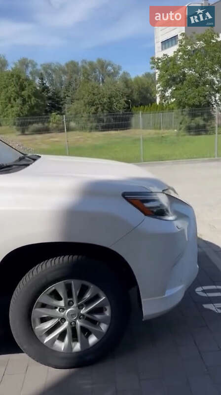Внедорожник / Кроссовер Lexus GX 2013 в Львове