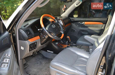 Внедорожник / Кроссовер Lexus GX 2004 в 
