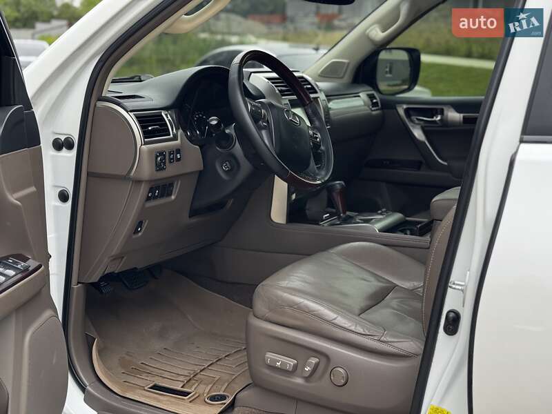 Внедорожник / Кроссовер Lexus GX 2015 в Ивано-Франковске