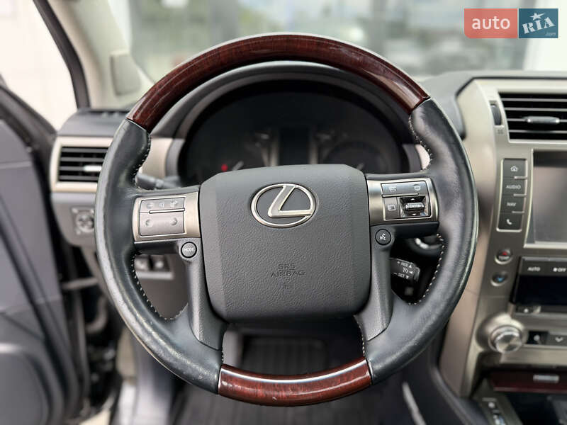 Внедорожник / Кроссовер Lexus GX 2013 в Киеве