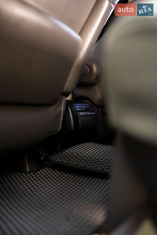 Внедорожник / Кроссовер Lexus GX 2004 в Кременце