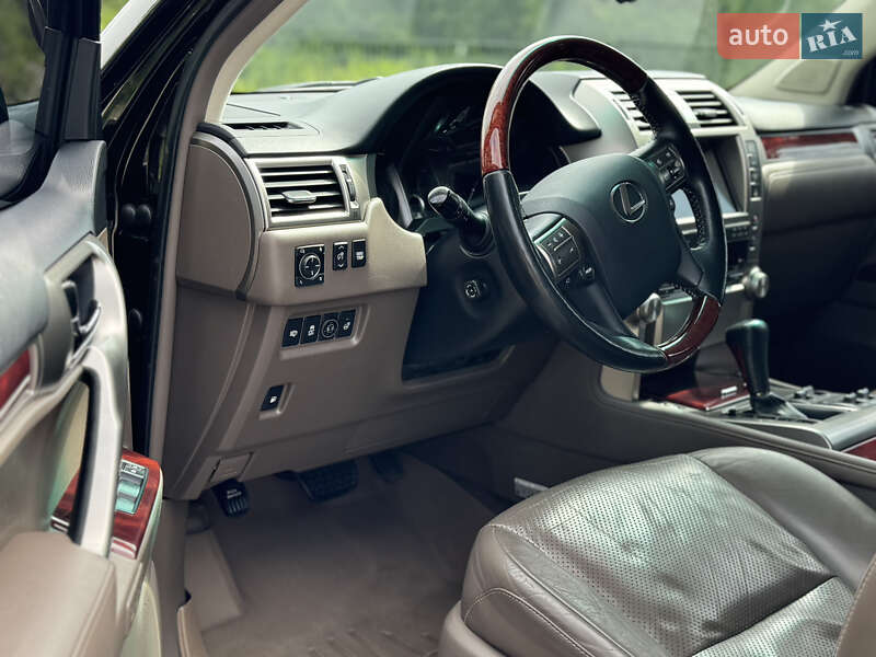Позашляховик / Кросовер Lexus GX 2012 в Житомирі