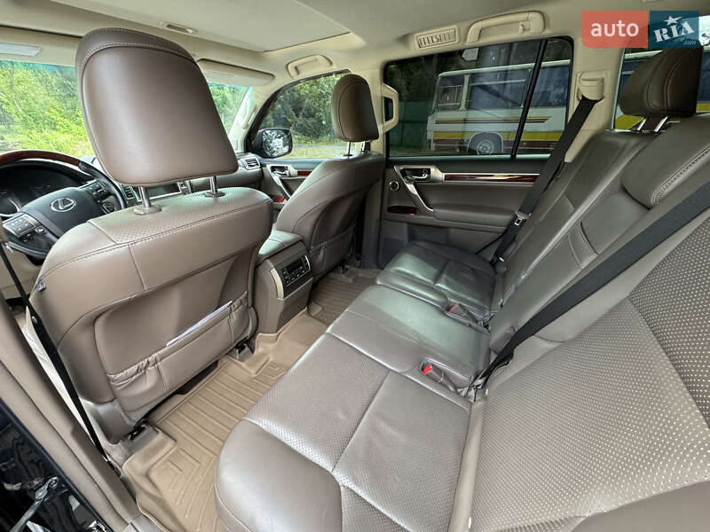 Позашляховик / Кросовер Lexus GX 2012 в Житомирі