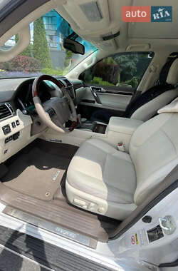 Внедорожник / Кроссовер Lexus GX 2011 в 