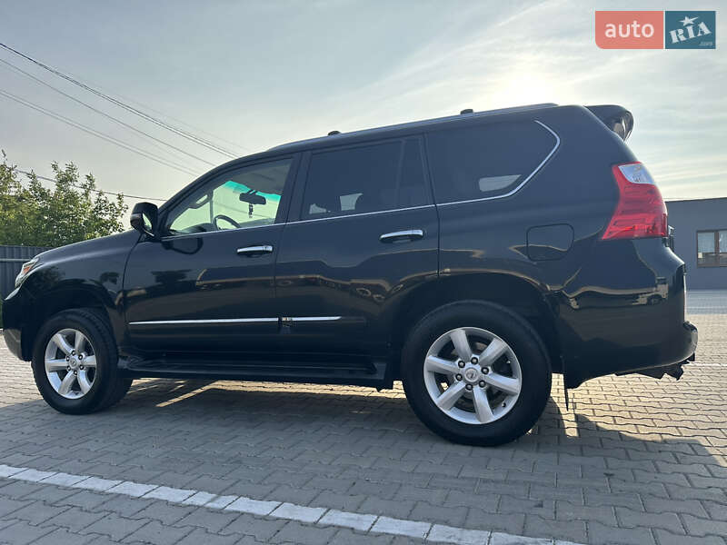 Внедорожник / Кроссовер Lexus GX 2010 в Ровно