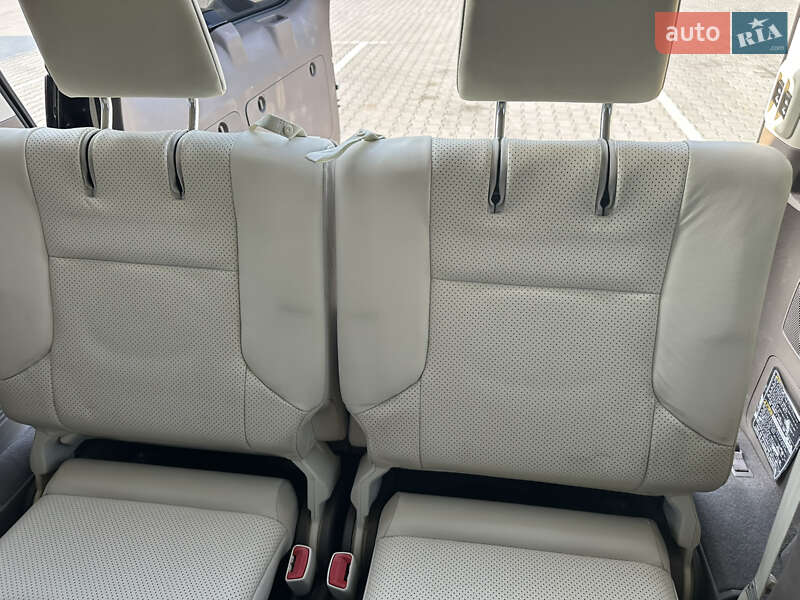Внедорожник / Кроссовер Lexus GX 2010 в Ровно