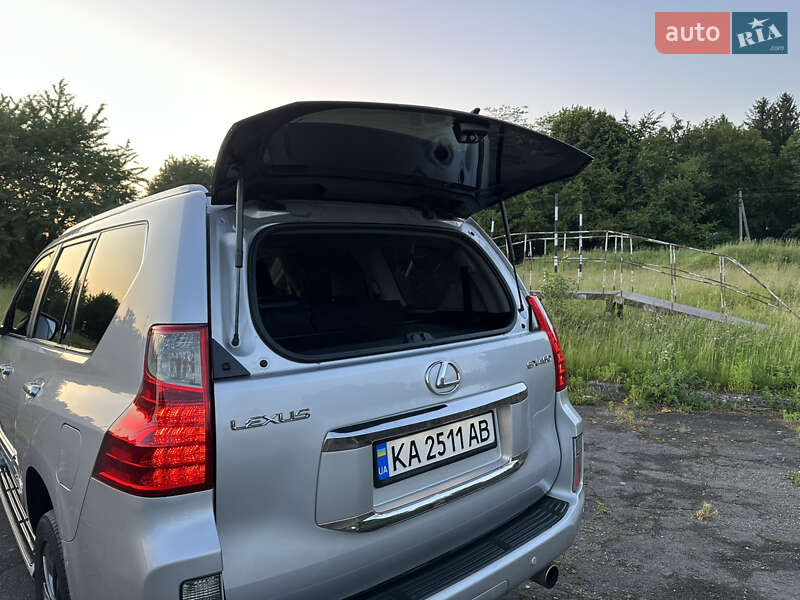 Внедорожник / Кроссовер Lexus GX 2010 в Львове