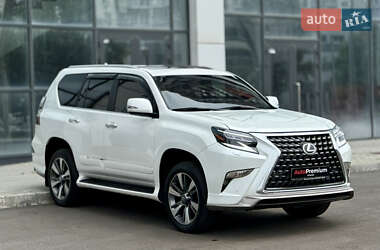 Позашляховик / Кросовер Lexus GX 2014 в 