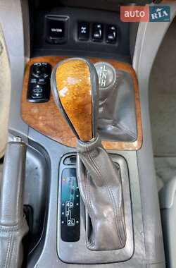 Внедорожник / Кроссовер Lexus GX 2004 в 
