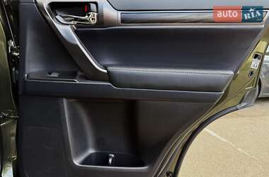 Внедорожник / Кроссовер Lexus GX 2021 в 